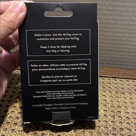 Kate Spade ♠️ AirTags - Picture 2 of 5